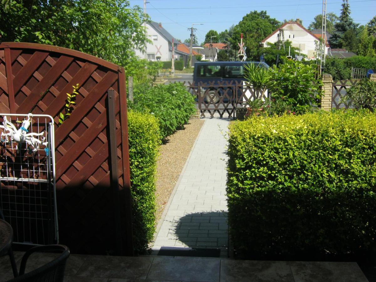 Kitti Apartman Balatonboglar Bagian luar foto