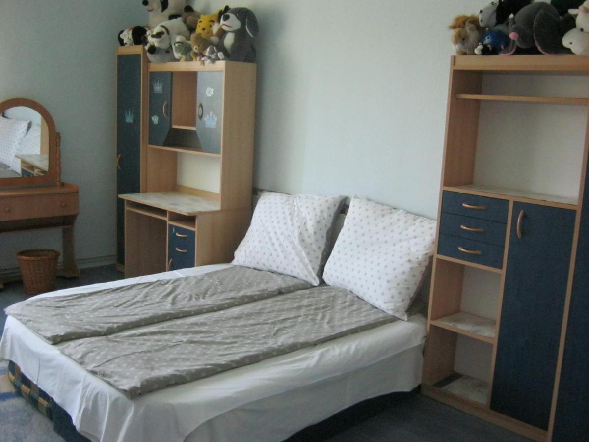 Kitti Apartman Balatonboglar Bagian luar foto