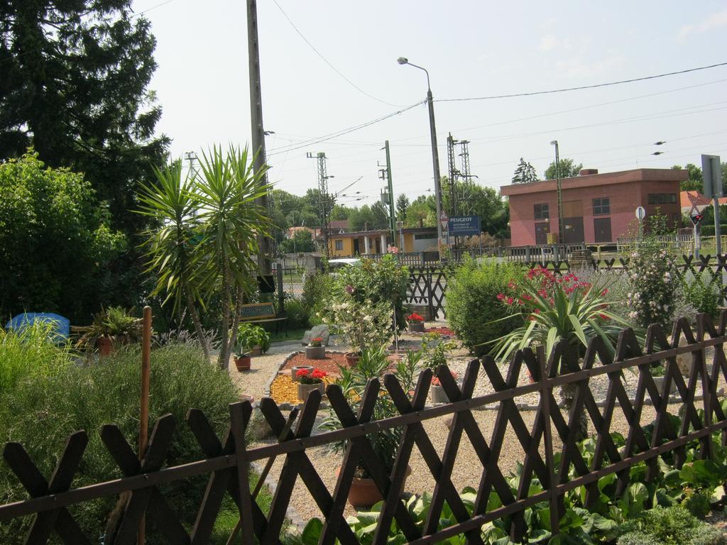 Kitti Apartman Balatonboglar Ruang foto