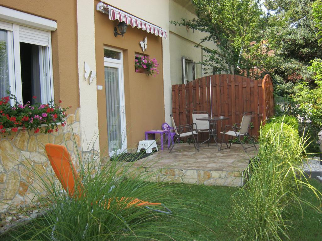 Kitti Apartman Balatonboglar Ruang foto